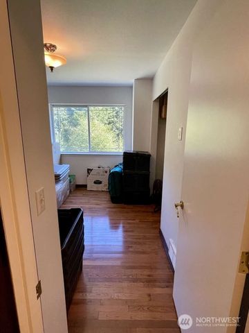 2497 Goss Ridge Road, Freeland, WA 98249