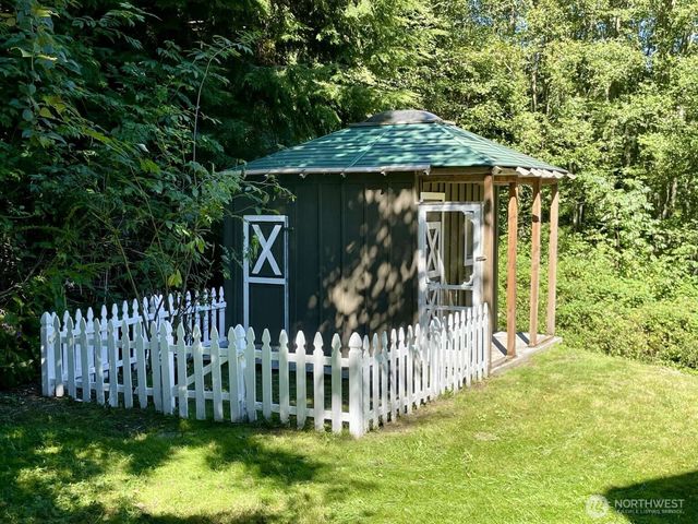 2497 Goss Ridge Road, Freeland, WA 98249