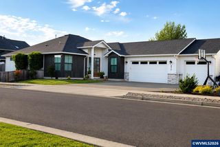 2611 Riverstone Lp NE, Albany, OR 97321