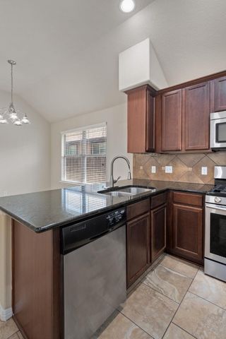 217 Silo ST, San Marcos, TX 78666