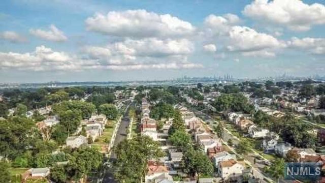 244 Sussex Road, Wood Ridge, NJ 07075