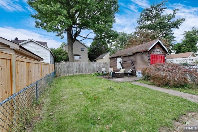 244 Sussex Road, Wood Ridge, NJ 07075