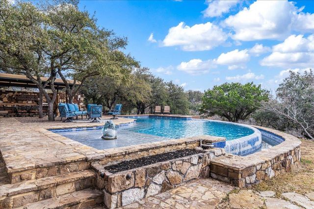 2808 & 2804 Fall Creek Estates DR, Spicewood, TX 78669