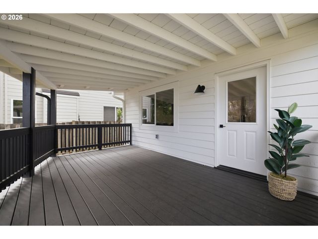 10114 N CALHOUN Ave, Portland, OR 97203