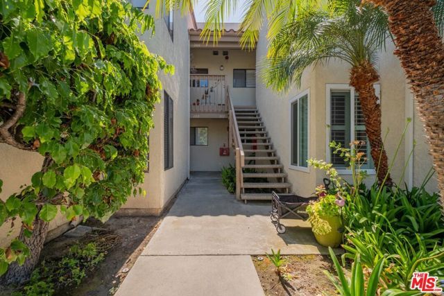 4852 Cabana Drive 202, Huntington Beach, CA 92649