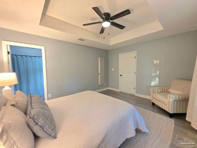 7701 Pontiac Dr, Pensacola, FL 32506