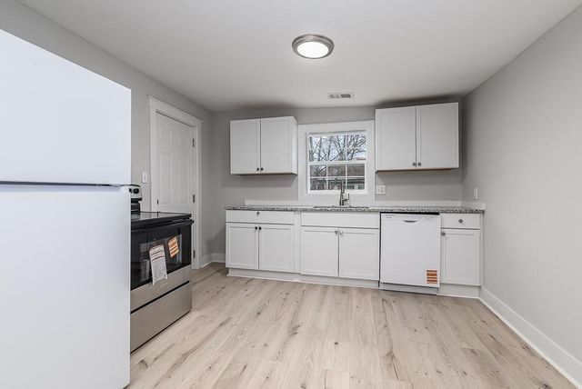 614 Chestnut Street, Leavenworth, KS 66048