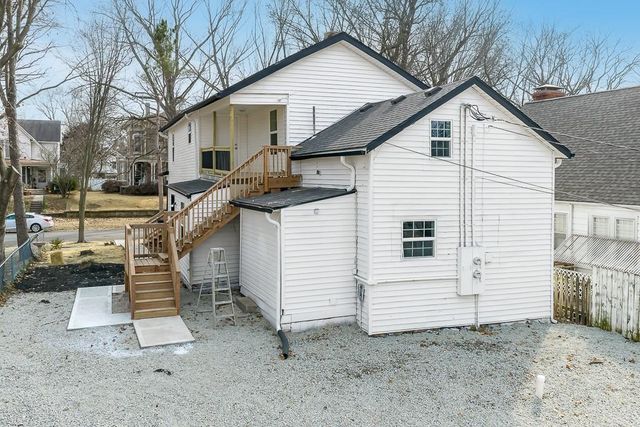 614 Chestnut Street, Leavenworth, KS 66048