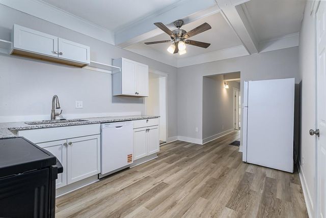 614 Chestnut Street, Leavenworth, KS 66048