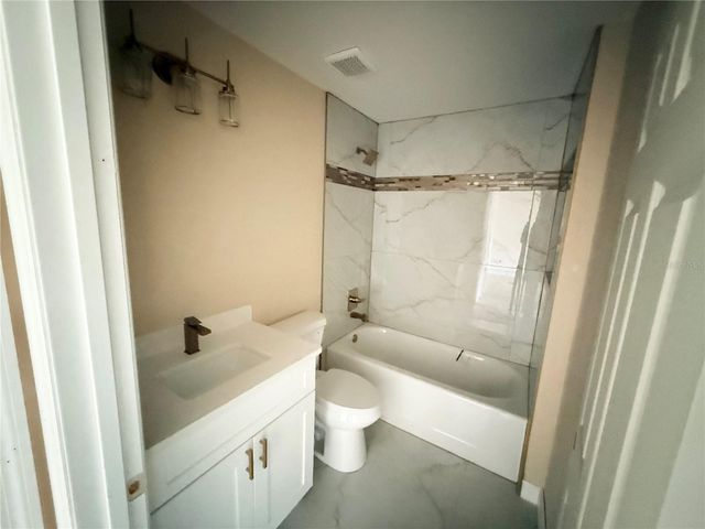 9 LOCUST RUN, Ocala, FL 34472