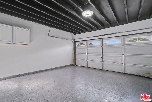 10022 S Manhattan Place, Los Angeles, CA 90047