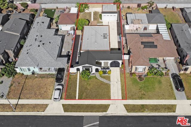 10022 S Manhattan Place, Los Angeles, CA 90047
