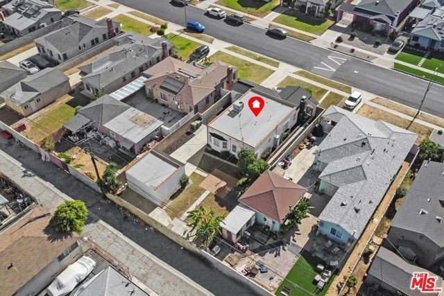 10022 S Manhattan Place, Los Angeles, CA 90047