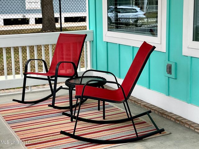 1211 Ocean View Drive, Gulfport, MS 39507