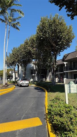 10403 N Kendall Dr A209, Miami, FL 33176