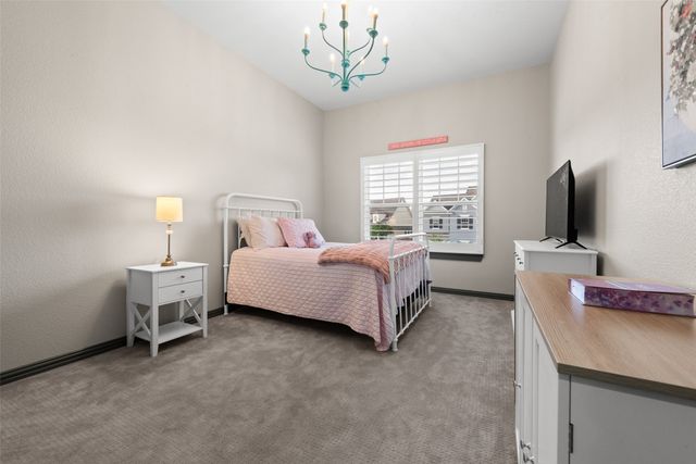 950 Mistletoe Drive, Lantana, TX 76226