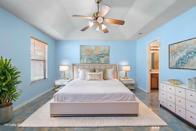 2800 Brassie Circle, Navarre, FL 32566