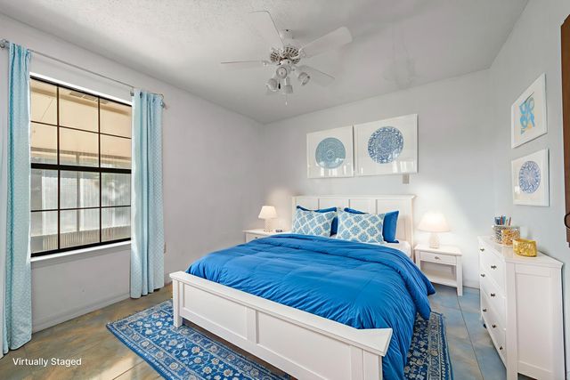 2800 Brassie Circle, Navarre, FL 32566