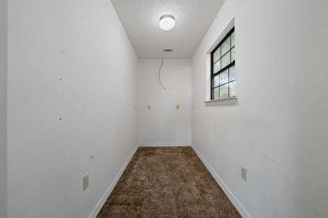 2800 Brassie Circle, Navarre, FL 32566