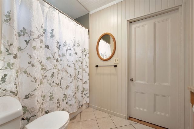 219 Tremont St, Carver, MA 02330