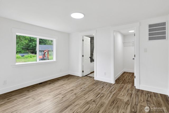 8433 Golden Valley Drive, Maple Falls, WA 98266