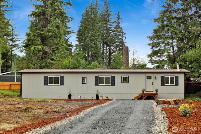 8433 Golden Valley Drive, Maple Falls, WA 98266