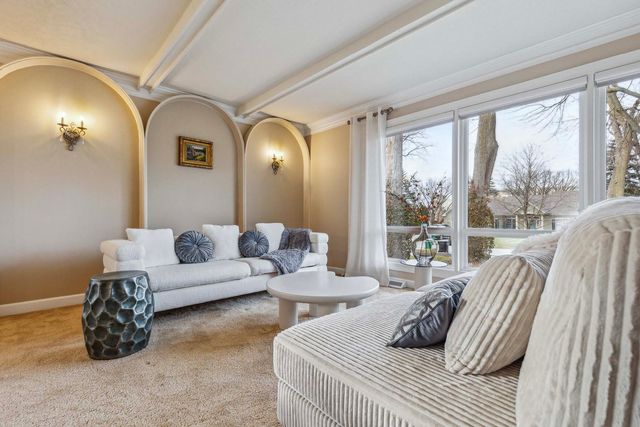 0N093 Jefferson Street, Winfield, IL 60190