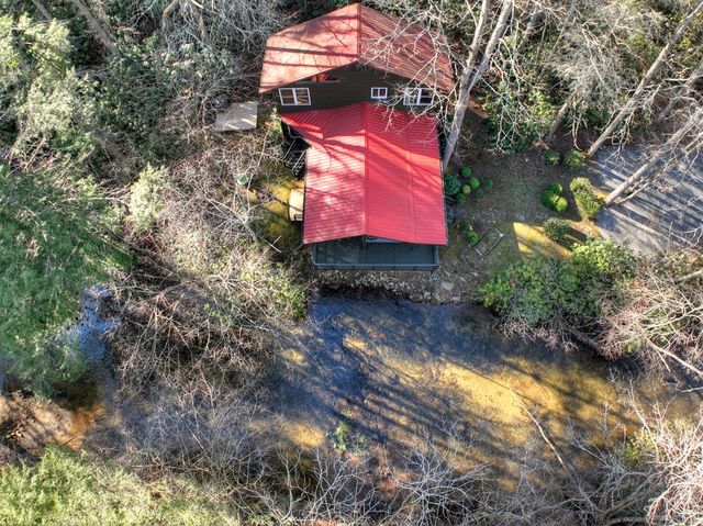 129 Old Bend Road, Blue Ridge, GA 30560