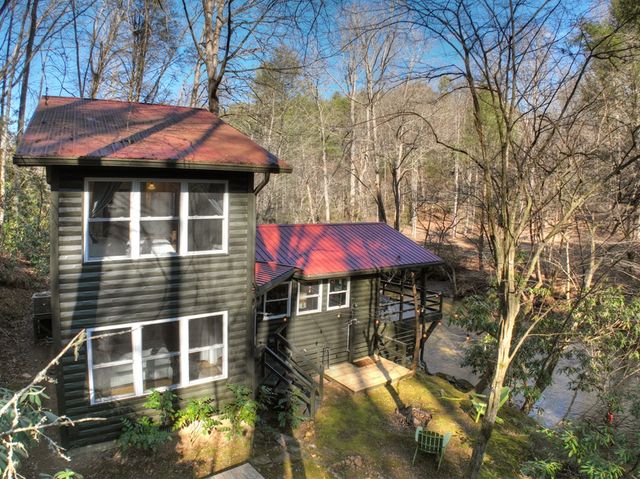 129 Old Bend Road, Blue Ridge, GA 30560