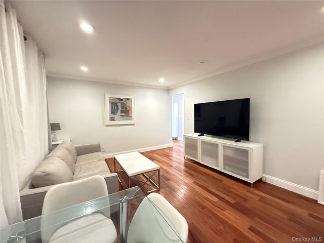 21604 47th Avenue 1B, Bayside, NY 11361