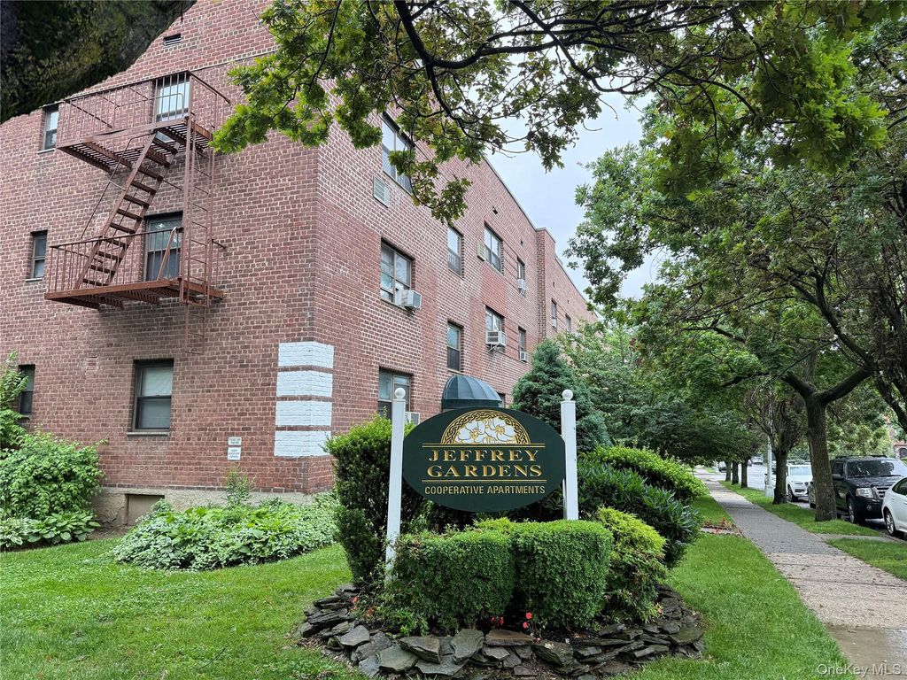 21604 47th Avenue 1B, Bayside, NY 11361