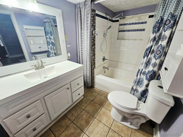 211 Central Boulevard, Tallassee, AL 36078