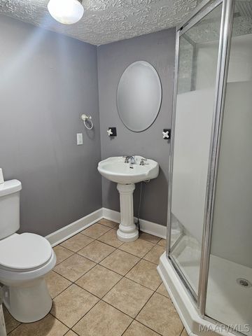 211 Central Boulevard, Tallassee, AL 36078