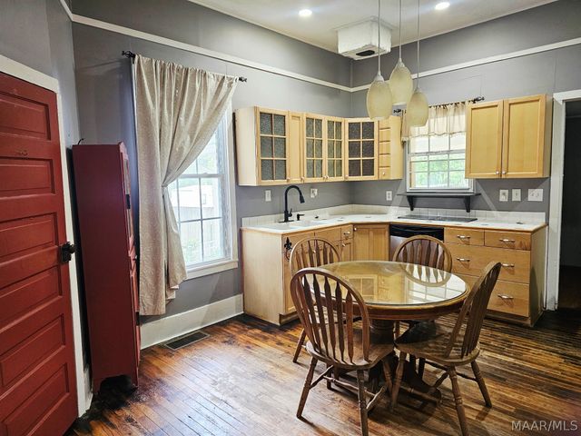 211 Central Boulevard, Tallassee, AL 36078