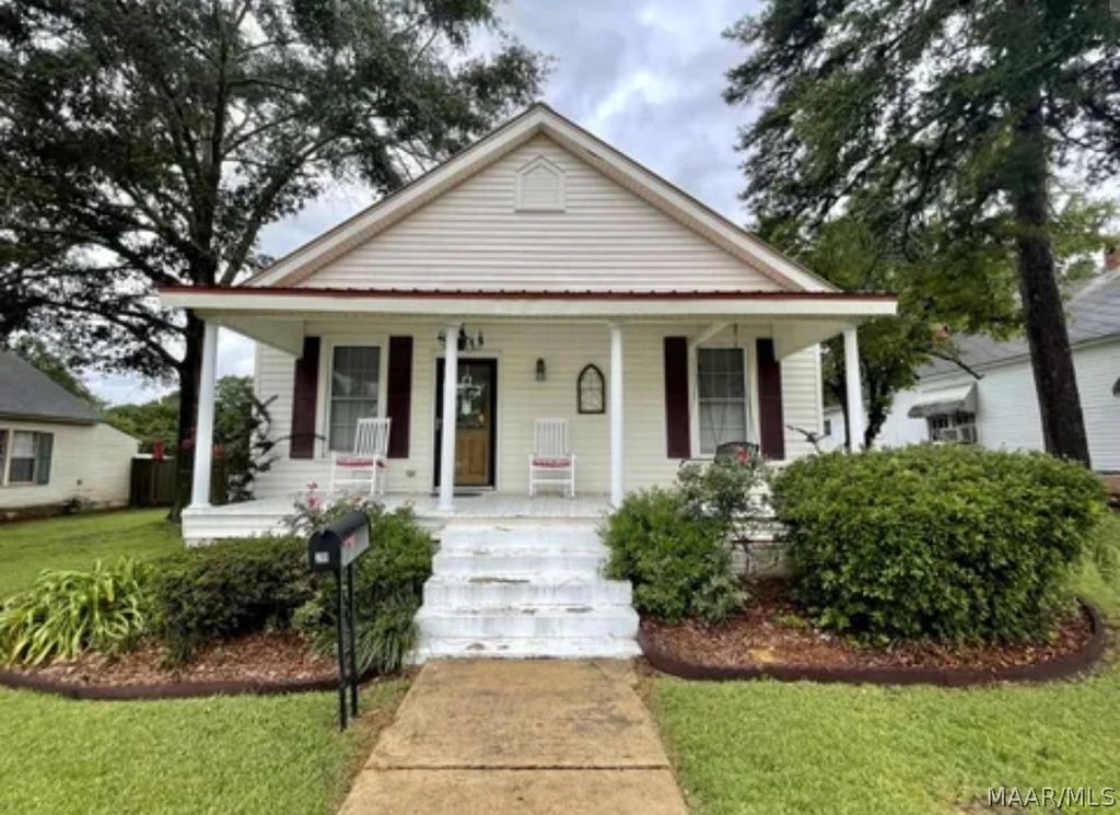 211 Central Boulevard, Tallassee, AL 36078