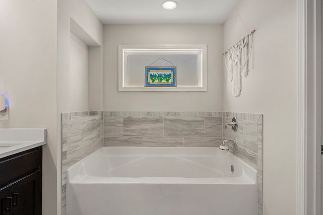 2 Stoney Mill Lane, Fort Mitchell, AL 36856