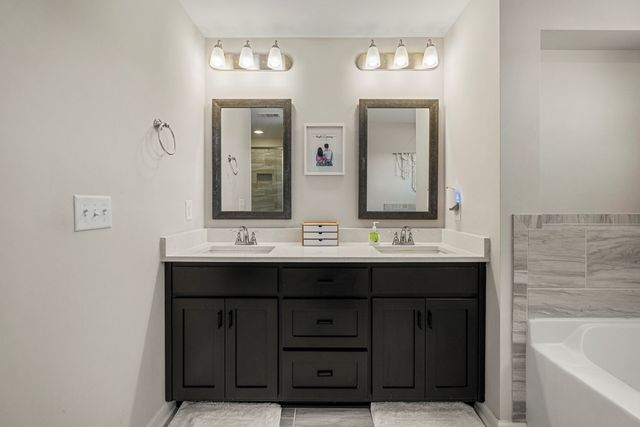 2 Stoney Mill Lane, Fort Mitchell, AL 36856