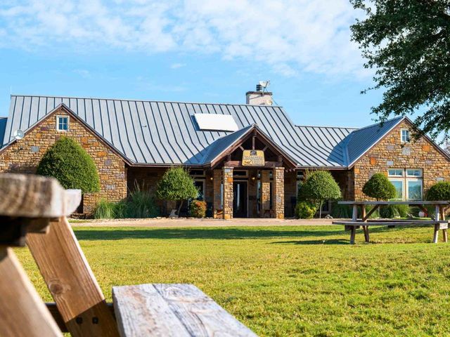 130 Baltrusol Drive, Graford, TX 76449