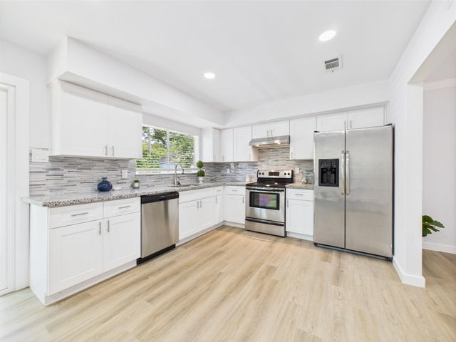 19503 Atascocita Shores Drive, Humble, TX 77346