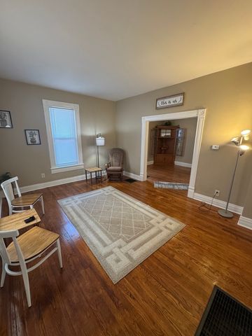 1108 East Main Street, Urbana, IL 61802