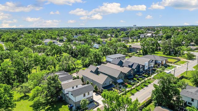 614 NW Bike Court, Bentonville, AR 72712