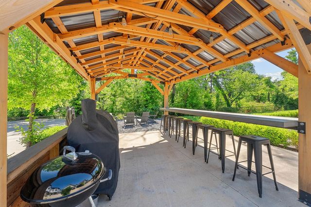 614 NW Bike Court, Bentonville, AR 72712