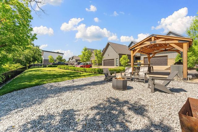 614 NW Bike Court, Bentonville, AR 72712