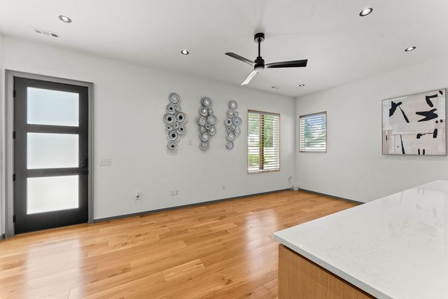 614 NW Bike Court, Bentonville, AR 72712