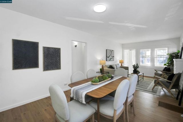 2596 2596 Macarthur Blvd, Oakland, CA 94602