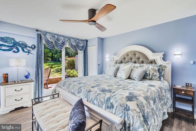 277 EMERALD COVE RD, Reedville, VA 22539