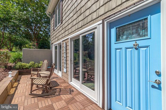 277 EMERALD COVE RD, Reedville, VA 22539
