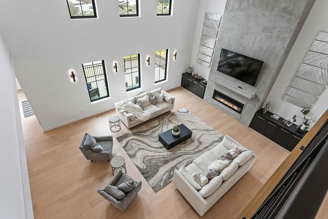 3419 NW Riverbend Road, Bentonville, AR 72712