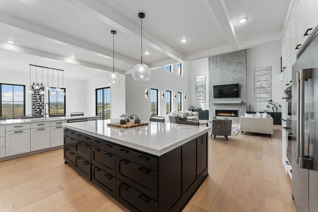 3419 NW Riverbend Road, Bentonville, AR 72712