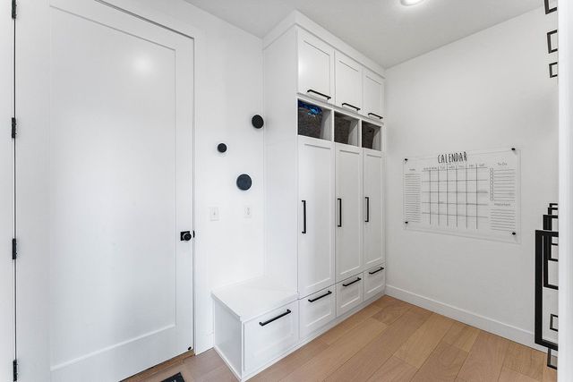 3419 NW Riverbend Road, Bentonville, AR 72712